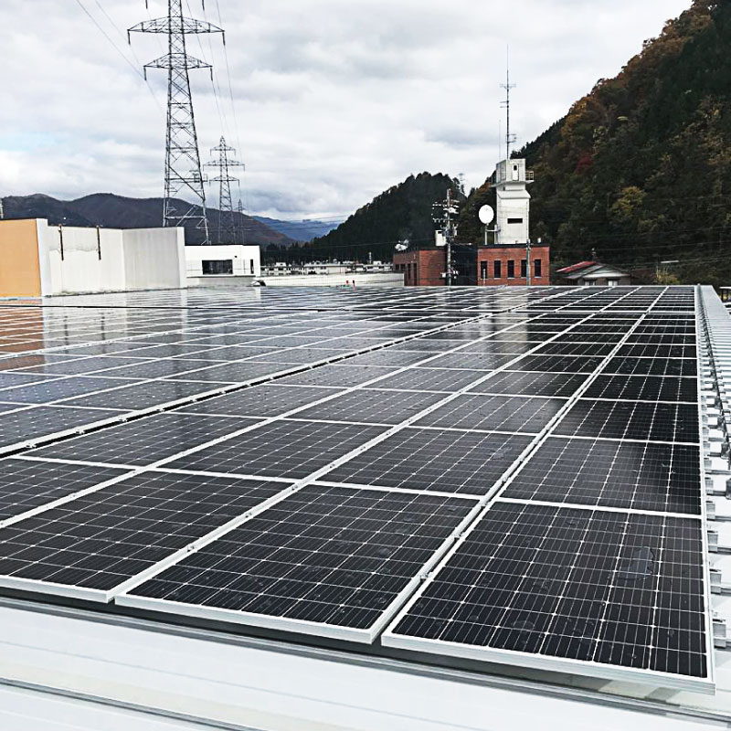 業施設屋上太陽光発電システム